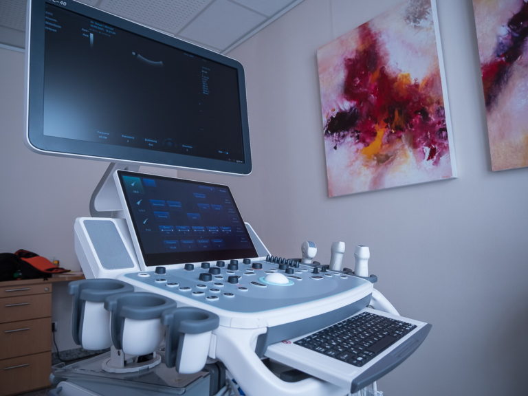 dr-thomas-riegel - unser neues ultraschallgerät